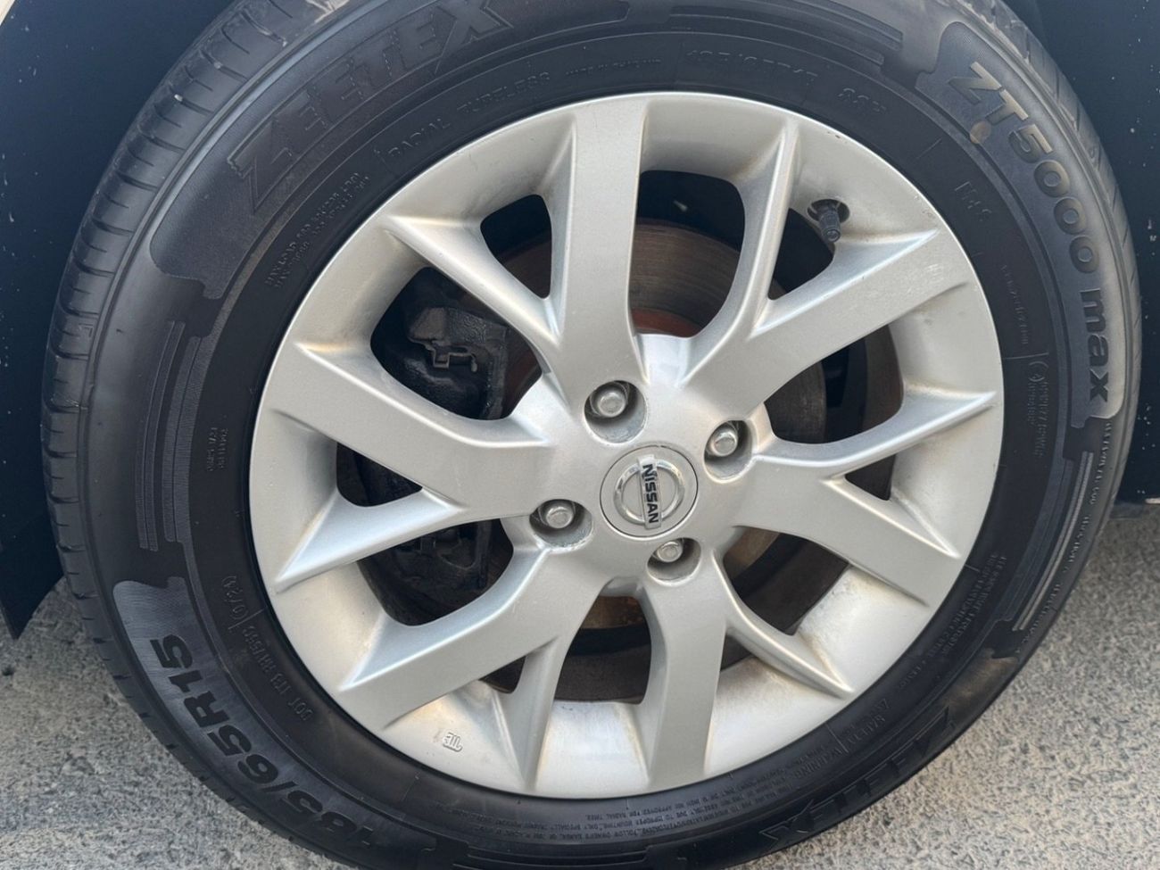 Nissan Sunny SL 1.5L full option all automatic window