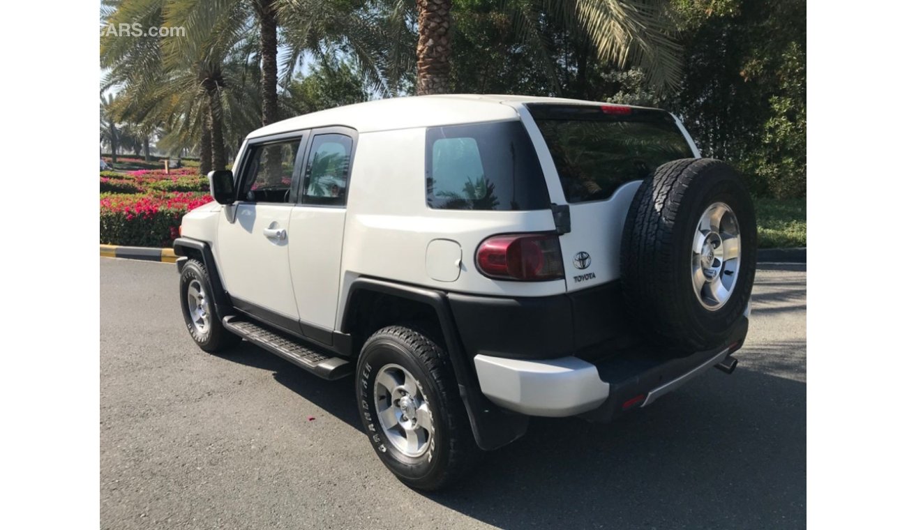 Toyota FJ Cruiser Fg 2009 very good condition