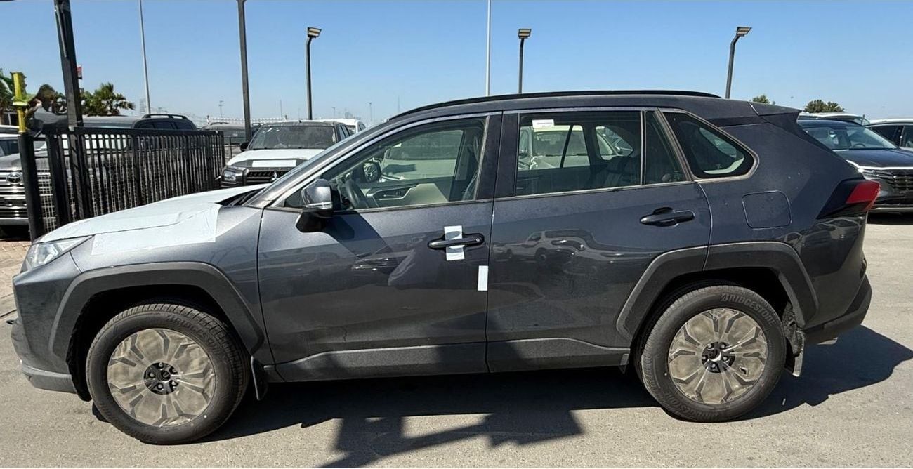 تويوتا راف ٤