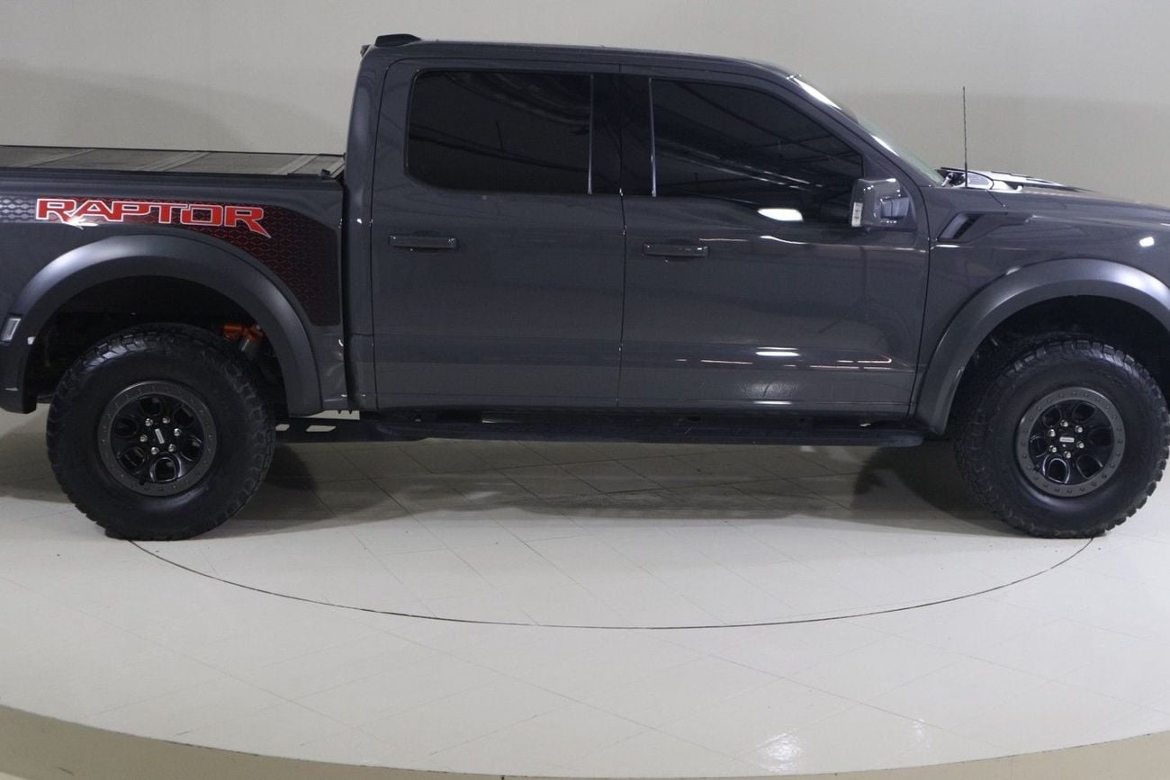 فورد F 150 RAPTOR CREW CAB LUX RP1621C / AL TAYER MOTORS/ AL QOUZ SHOWROOM