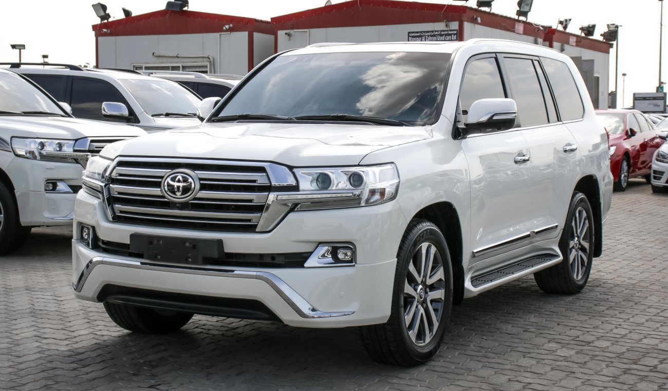 Toyota Land Cruiser VX.R V8 5.7