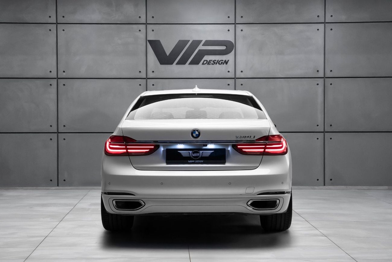 BMW 730Li EXCLUSIVE | 2018 | GCC Specs