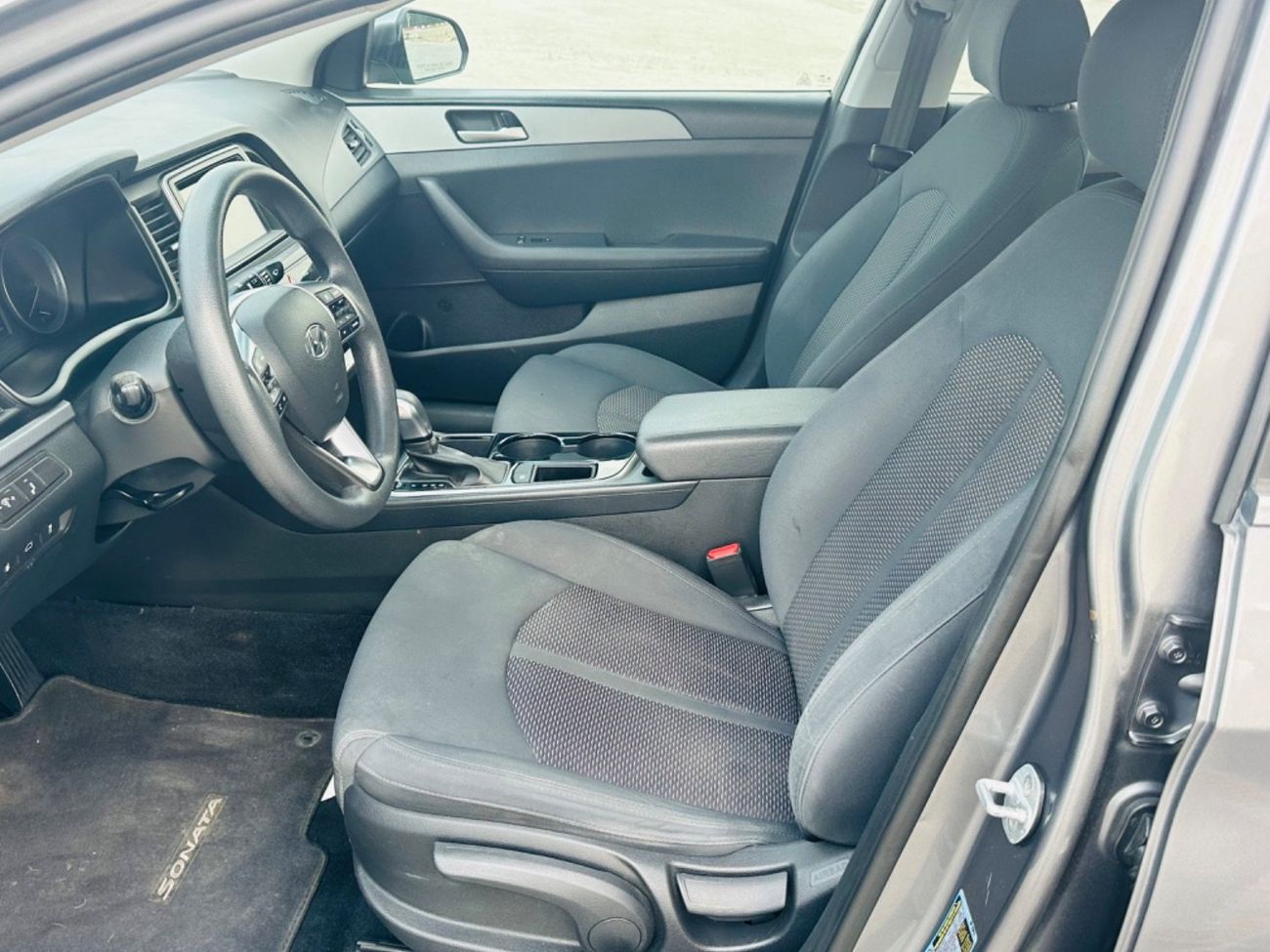 هيونداي سوناتا موديل 2019 خليجي حاله ممتازه من الداخل و الخارج