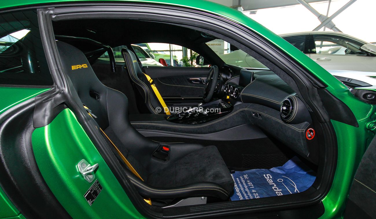 Mercedes Benz AMG GT R