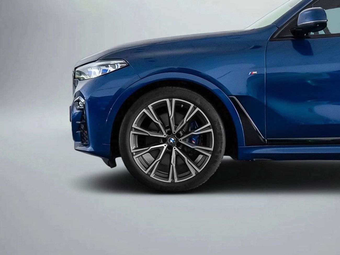 BMW X7 M50i 4.4L (530 HP) M50i 4.4L