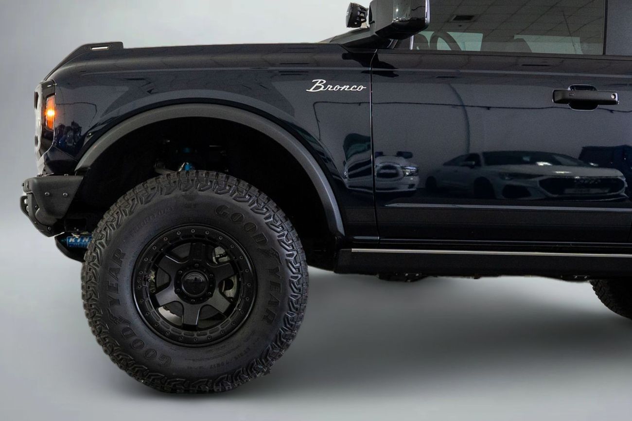 Ford Bronco Big Band 4 Door / Ford Warranty & Service Contract / Offroad Modifications