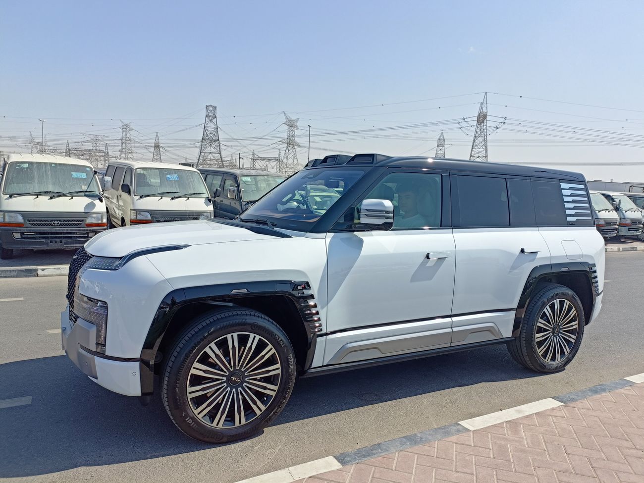 Yangwang U8 Luxury version