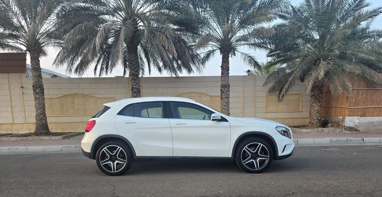 مرسيدس بنز GLA 250