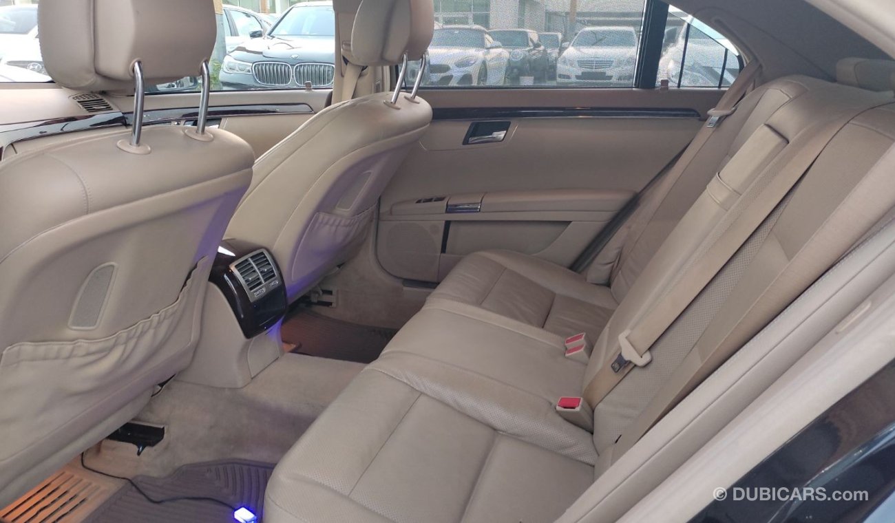 Mercedes-Benz S 550 GCC FULL OPTION