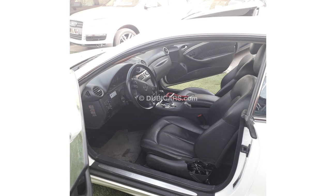 Mercedes-Benz CLK 320 Ward car, sunroof, alloy wheels