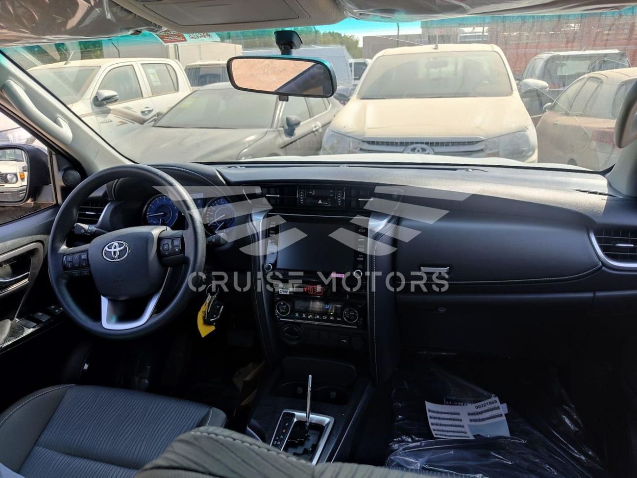 Toyota Fortuner Automatic - 2.7L - Petrol - SUV/Crossoveer - Four Wheel Drive - 7 seats - 5 doors