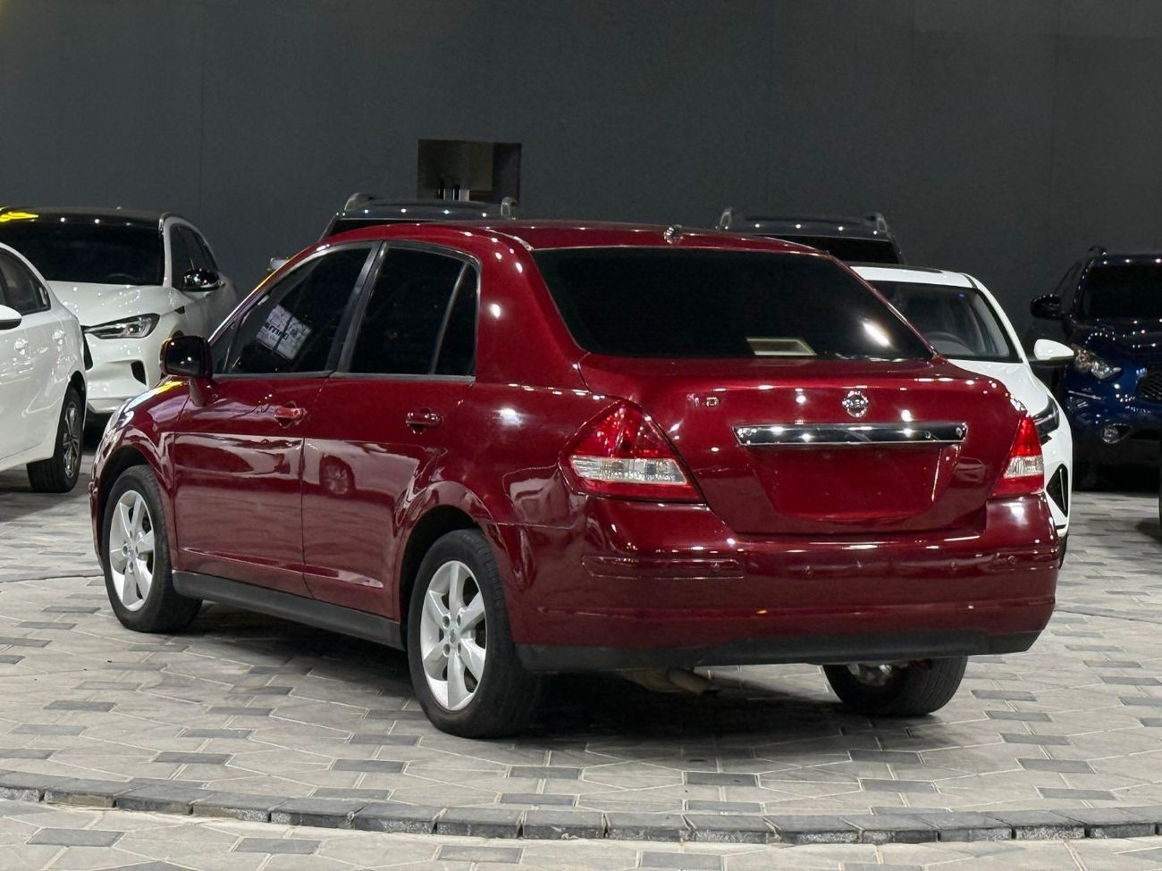 Nissan Tiida S 1.6L Sedan