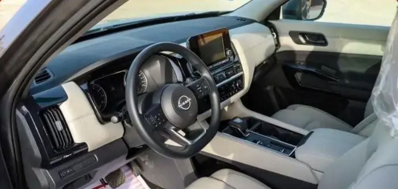 Nissan Pathfinder 3.5L SL 4WD (7 Seater)