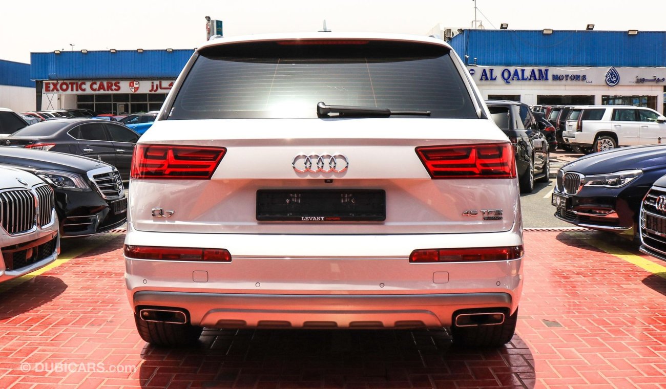 أودي Q7 45TFSI quattro