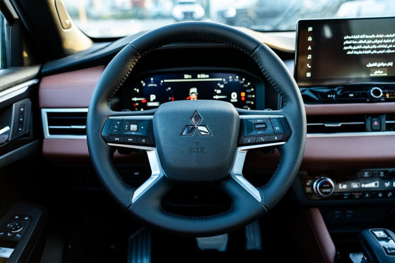 ميتسوبيشي آوتلاندر HIGHLINE 2026 Mitsubishi Outlander 2.5L 4x4 Automatic SUV