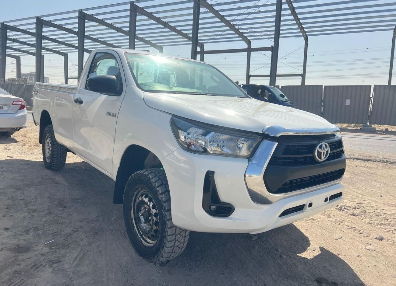 Toyota Hilux diesel ,2.8 liter ,right hand drive ,single cabin ,4wd ,2017 ,only for export available