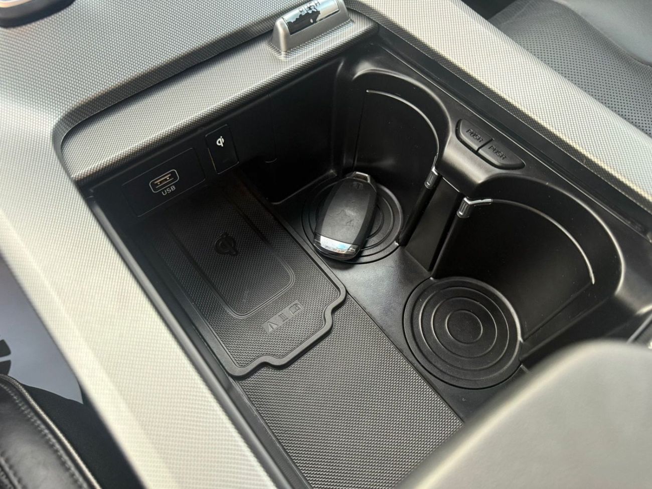 Hyundai Palisade 2020 HYUNDAI PALISADE LIMITED DOUBLE SUNROOF 360CAMERA FULL OPTIONS IMPORTED FROM USA