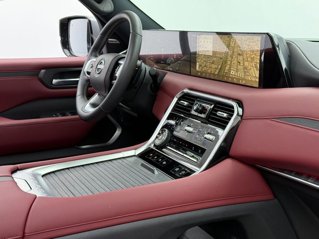 نيسان باترول 2025 Nissan Patrol LE Platinum, 2032 Nissan Warranty, 2030 Nissan Service Pack, 8 Seater, GCC