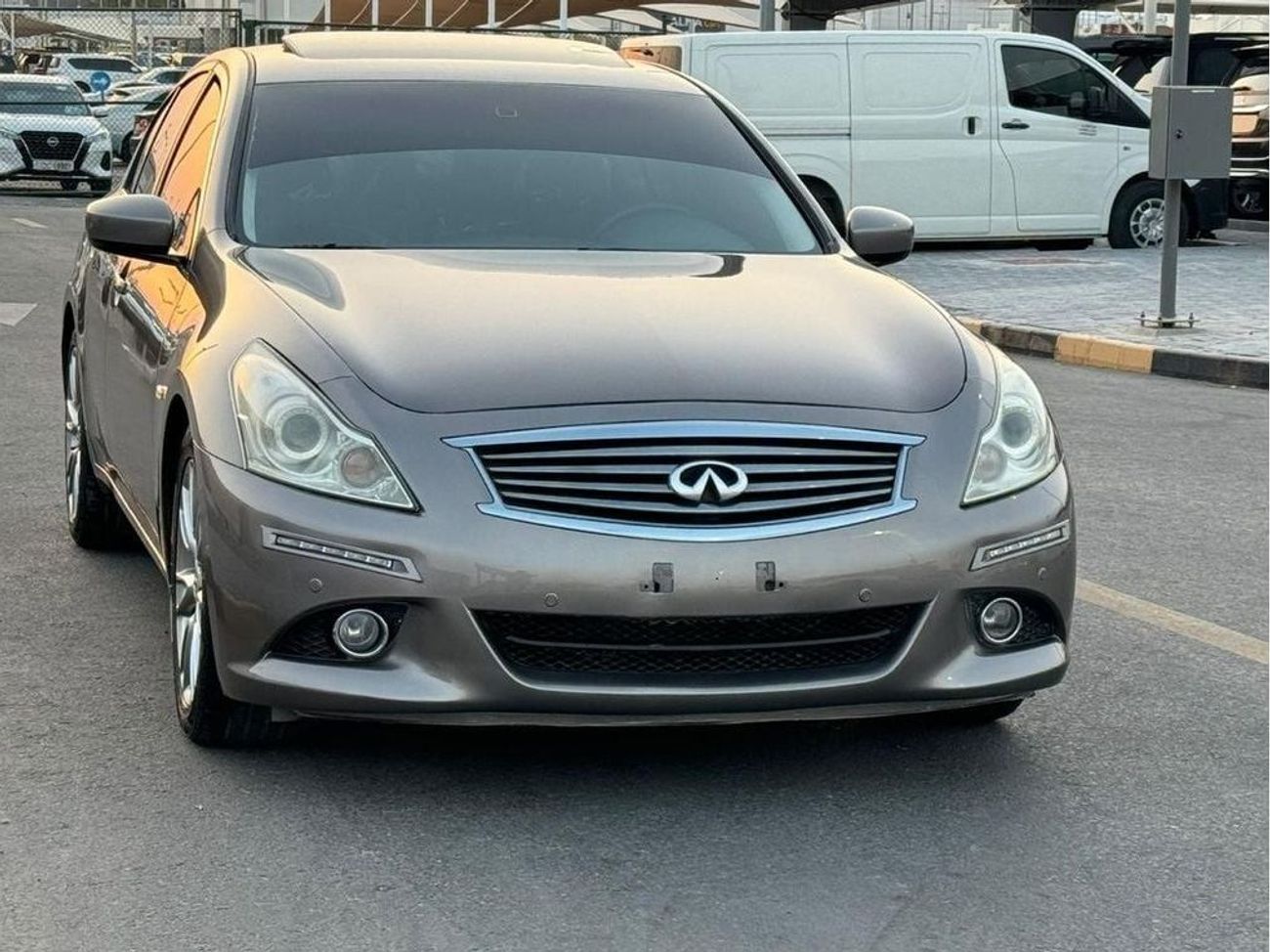 Infiniti G25 in excellent condition and requires no expenses