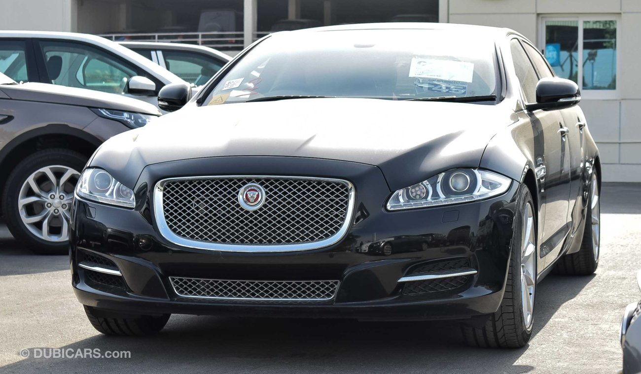 Jaguar XJ 2.0 GTDI Premium Luxury Right Hand Drive