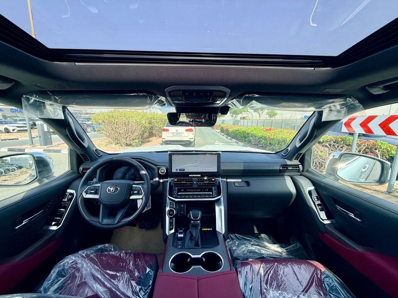 تويوتا لاند كروزر TOYOTA Land Cruiser VXR 3.5 Full option 2026 GCC