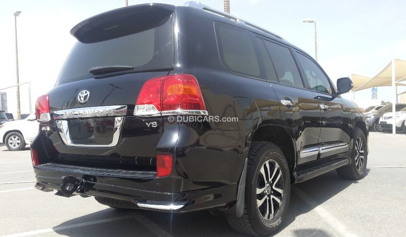 تويوتا لاند كروزر Gxr v.8