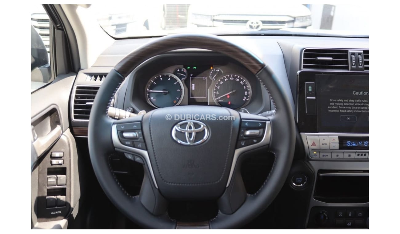 Toyota Prado 2023 TOYOTA PRADO VX 4.0 V6 - BLACK INTERIOR*التصدير فقط خارج الخليج*