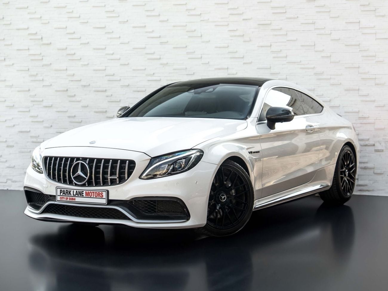 Mercedes-Benz Benz C63 AMG STD