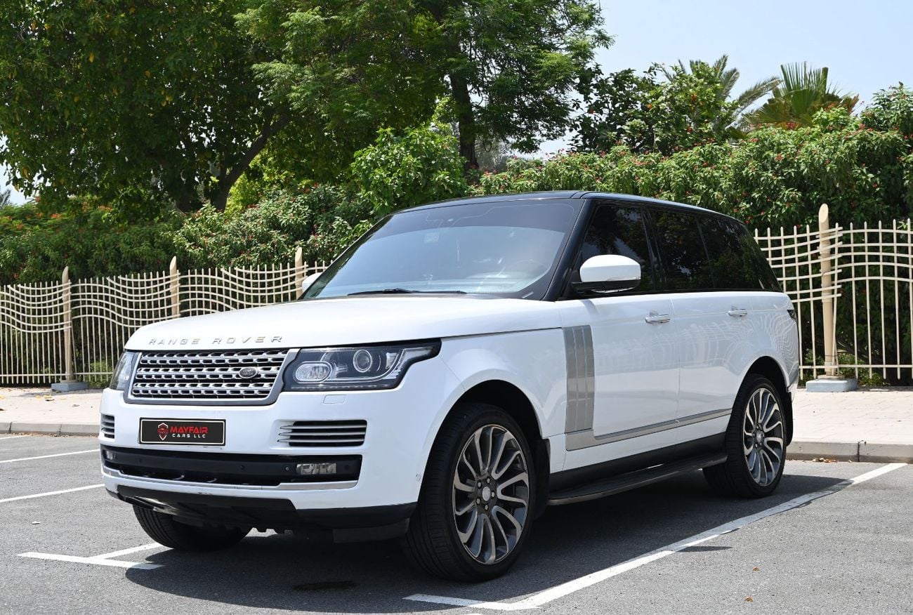 Land Rover Range Rover AUTOBIOGRAPHY -  AGENCY MAINTAINED - ACCIDENT FREE - RANGE ROVER SUPERCHARGED 2015 - GCC - WELL MAIN