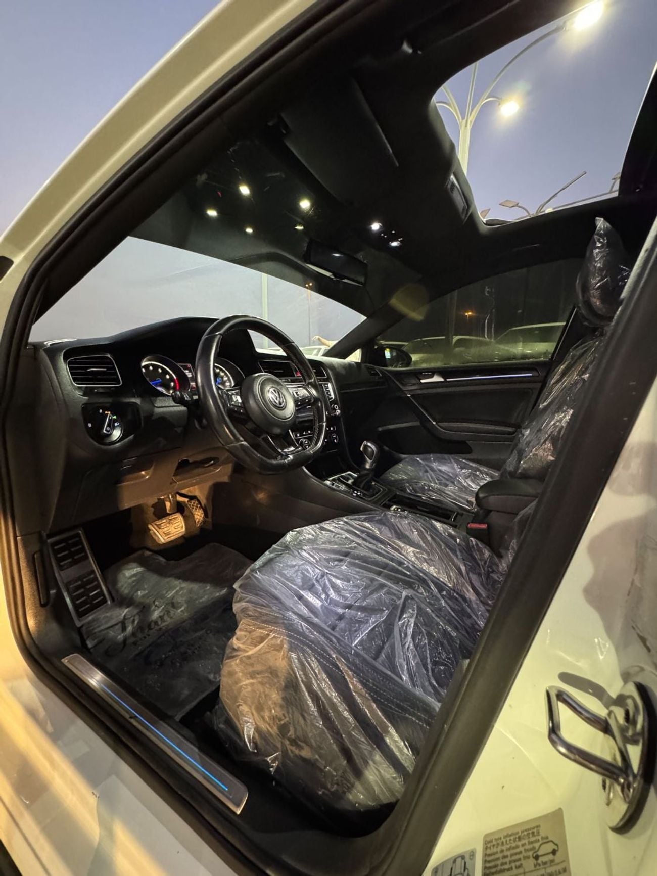 Volkswagen Golf R