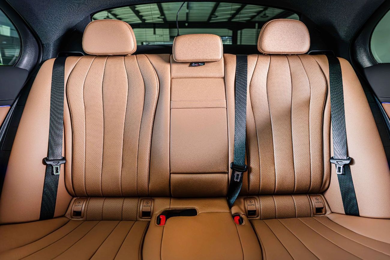 مرسيدس بنز E200 2.0L