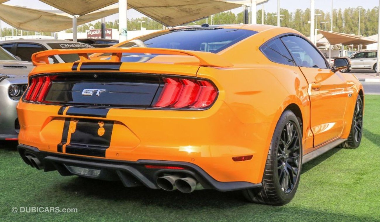 فورد موستانج MUSTANG GT/2019/DIGITAL CLUSTER/PERFORMANCE PACKAGE/LOW KILOMETER