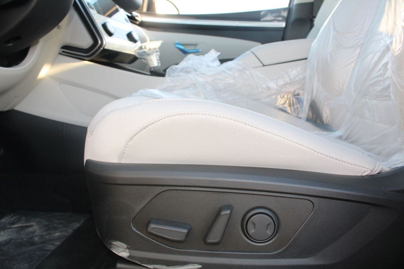 هيونداي توسون HYUNDAI TUCSON 2.0L PETROL SR NVS PLUS AUTO
