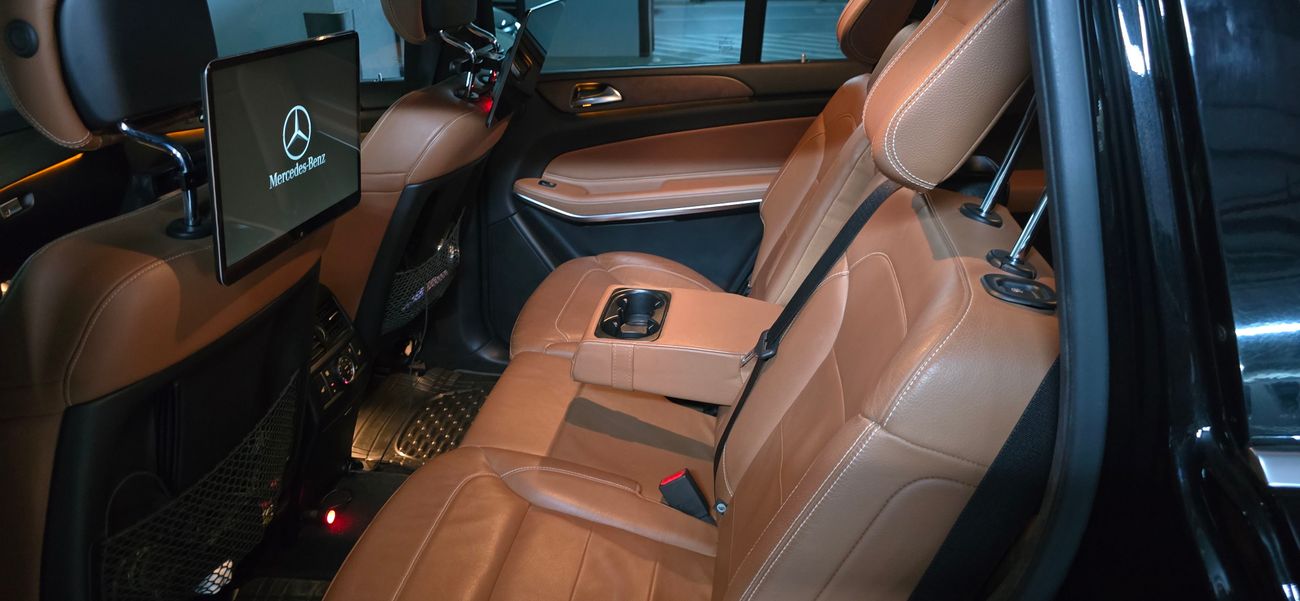 Mercedes-Benz GLS 500