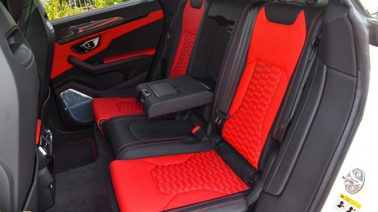 لامبورغيني اوروس 4.0T