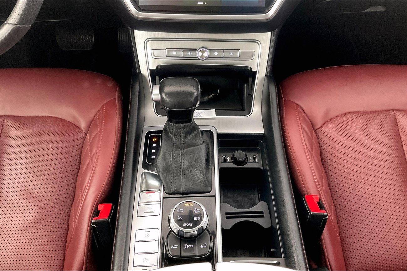 أم جي RX8 Luxury | National Day Celebration | شامل الضمان | 0 ﺪﻔﻋﺓ ﺃﻮﻟﻯ