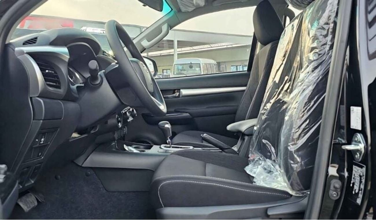 تويوتا هيلوكس Toyota hilux 4.0L petrol V6 A/T MY2024 EXPORT ONLY