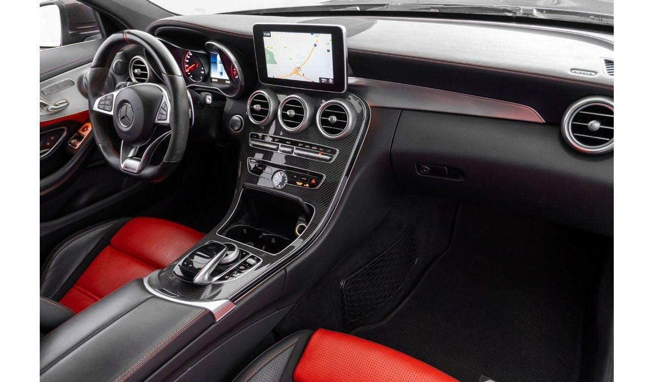 Mercedes-Benz C 63S AMG Std 4.0L Coupe