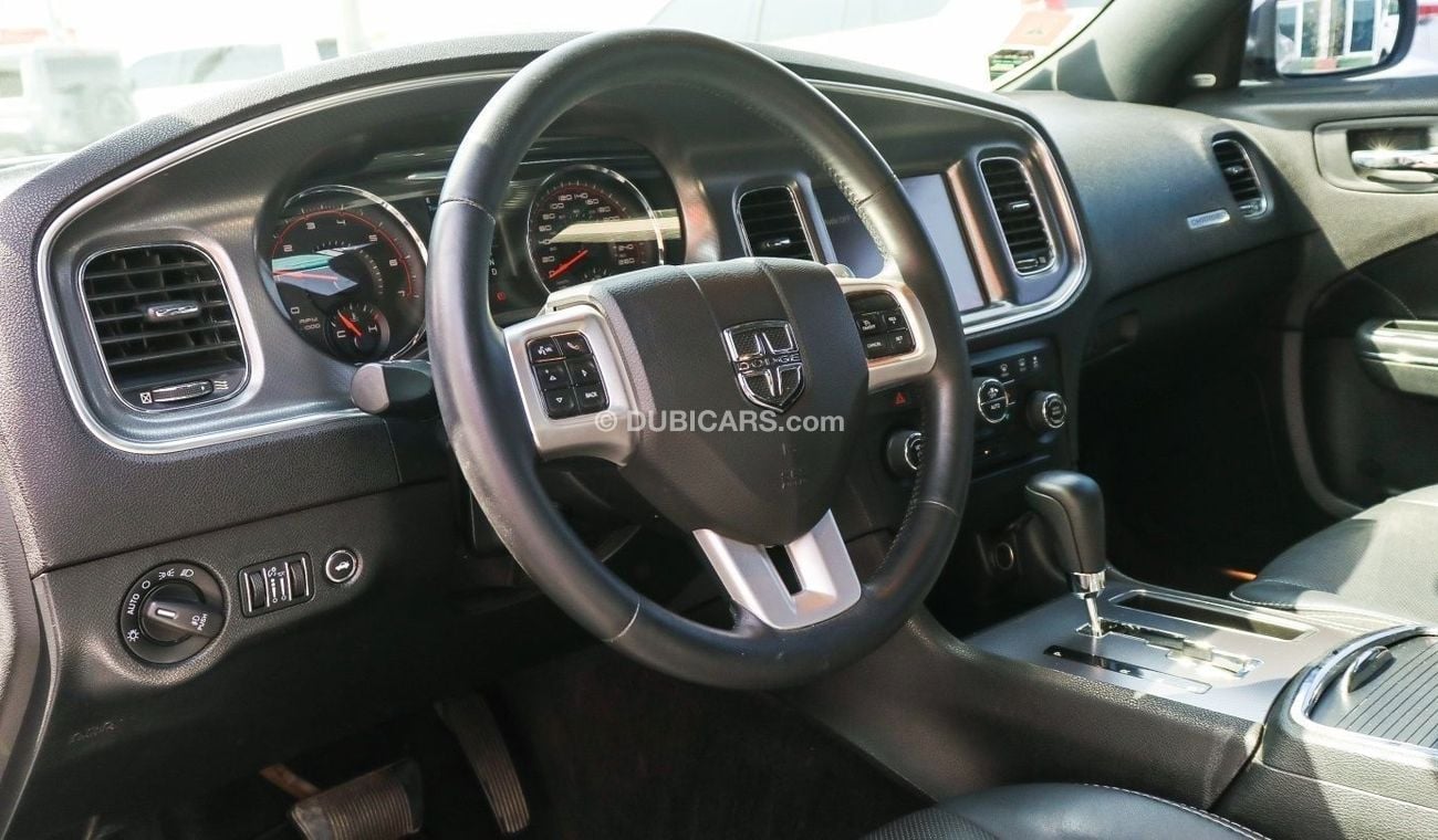 Dodge Charger Dodge Charger || 2014 Charger RT || V8 5-speed automatic || GCC || Perfect Condition ||  Agency Main