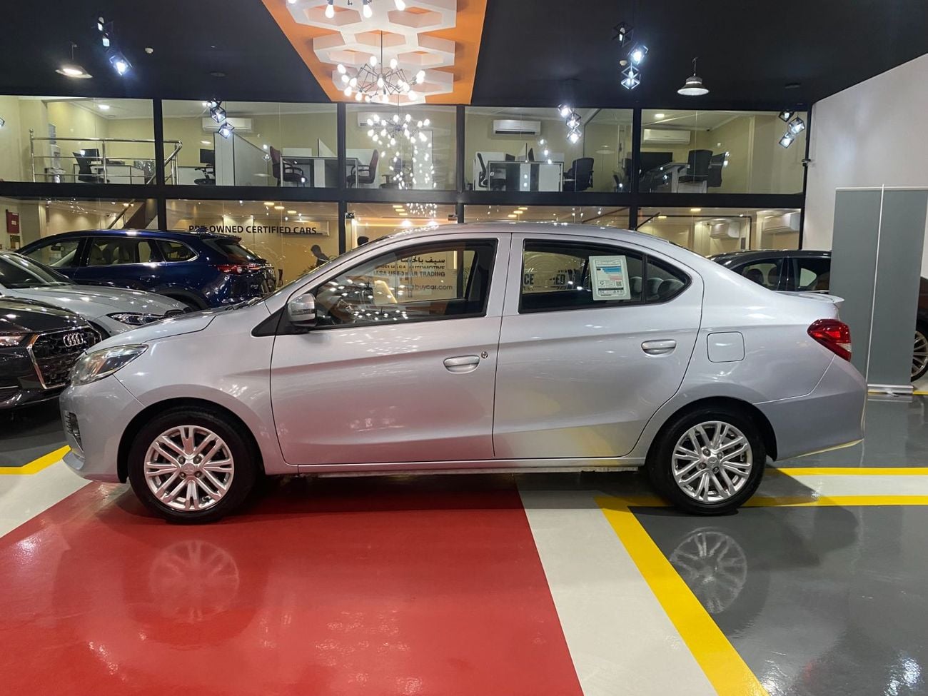 ميتسوبيشي اتراج GLX Base 1.2L