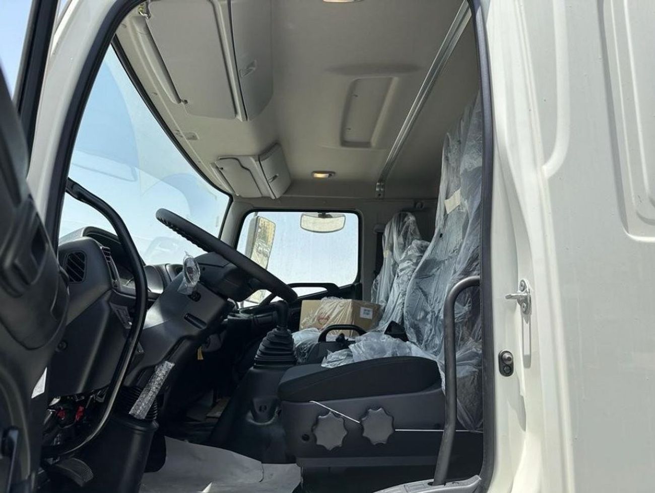 Hino 500 HINO 1927 GH Chassis Cab,  Model: 24-GH8JM7A-PG3 EURO 3