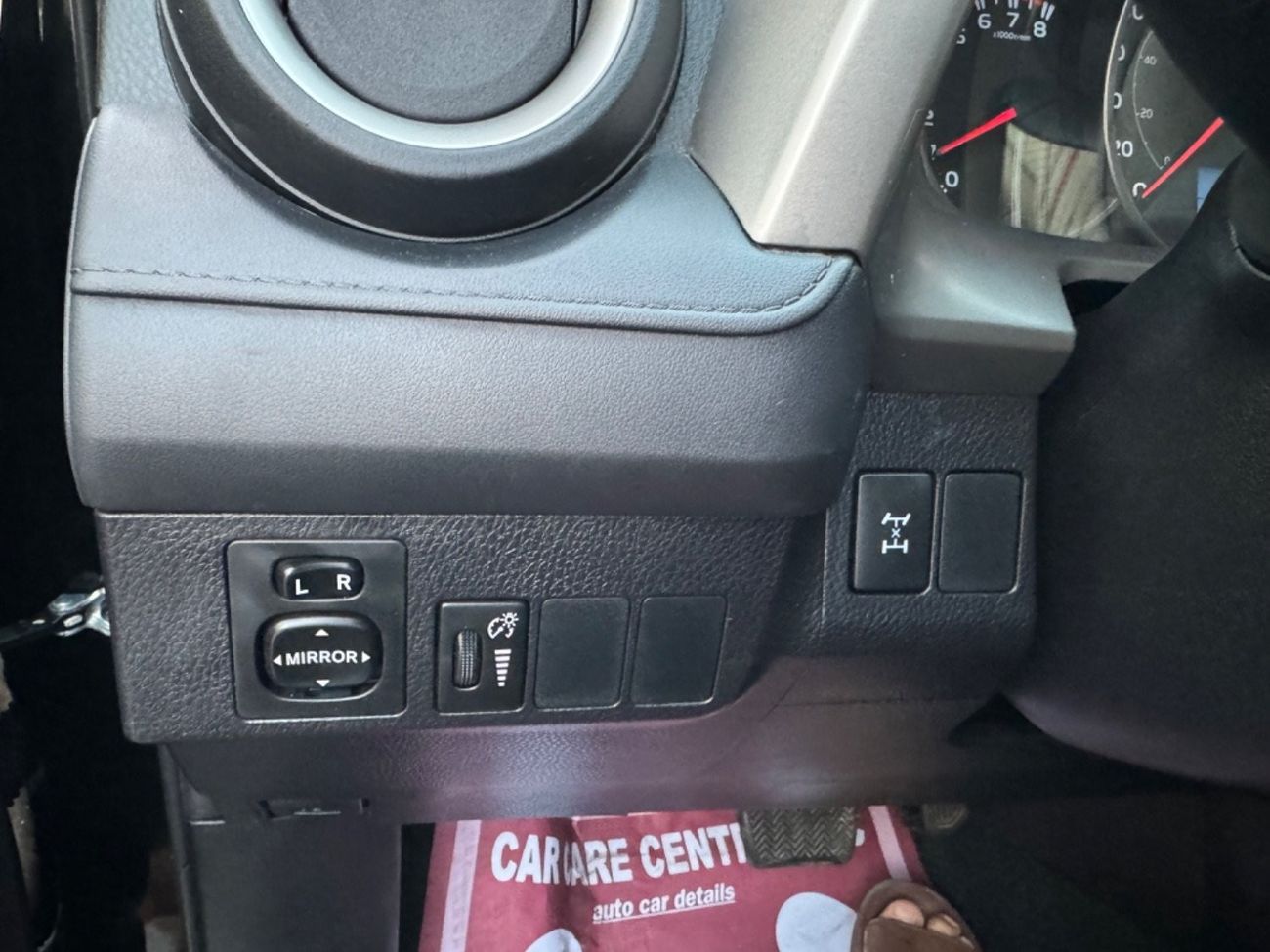 Toyota RAV4 2016 KEY START 4x4 - 2.5L CANADA SPEC