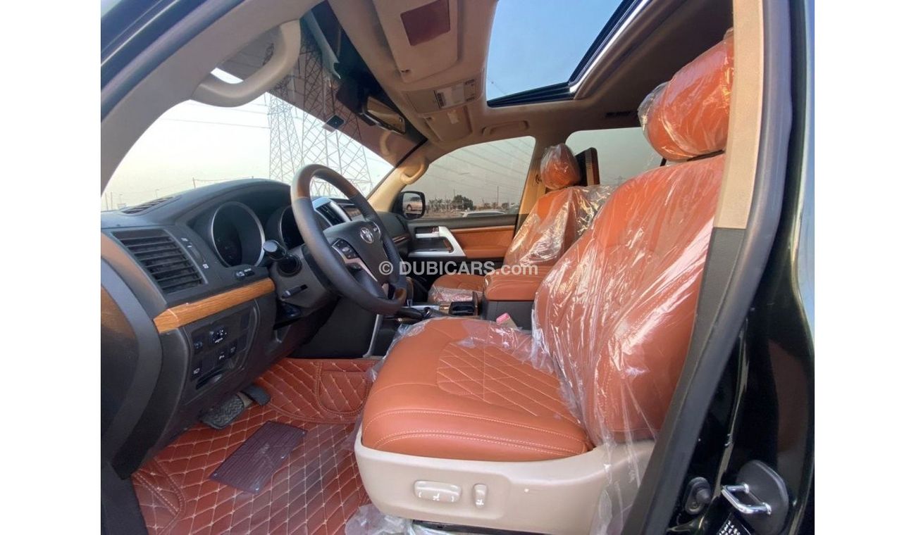 Toyota Land Cruiser 2009 TOYOTA LAND CRUISER  / VXR / V8 / FULL OPTION