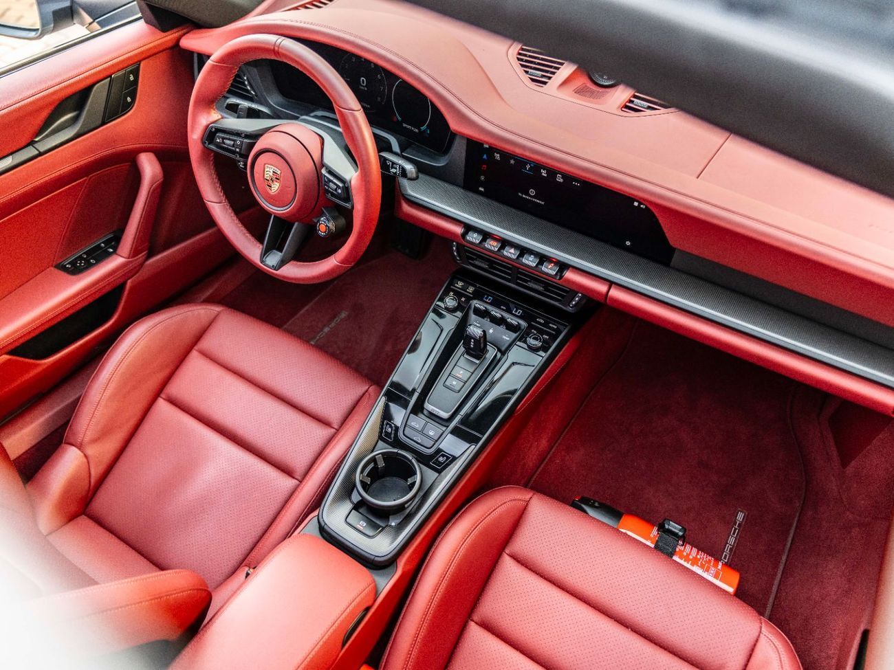 Porsche 911 Carrera 3.0L (444 HP) Coupe