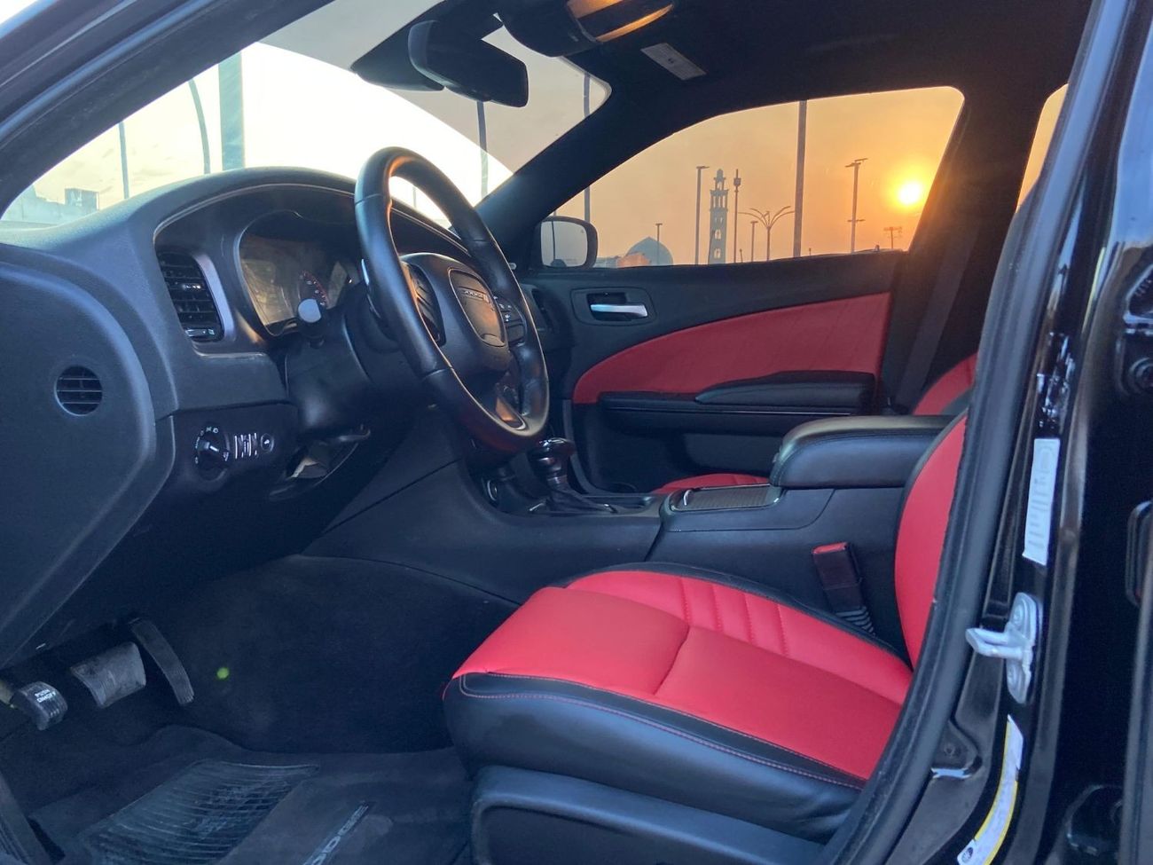 دودج تشارجر R/T سكات باك