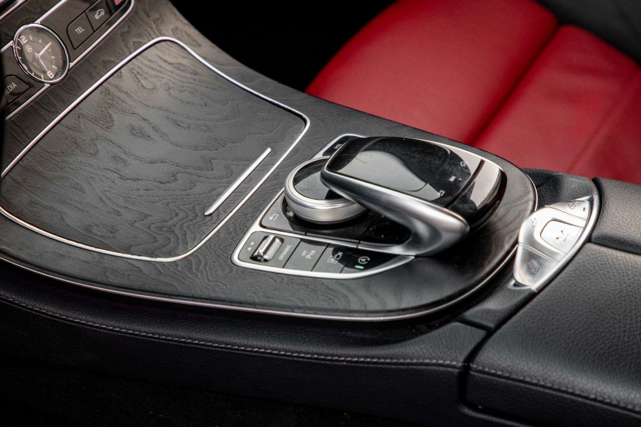 Mercedes-Benz E200 E200 AMG LINE CABRIO | 3,035 P.M  | 0% Downpayment | ONE OWNER!