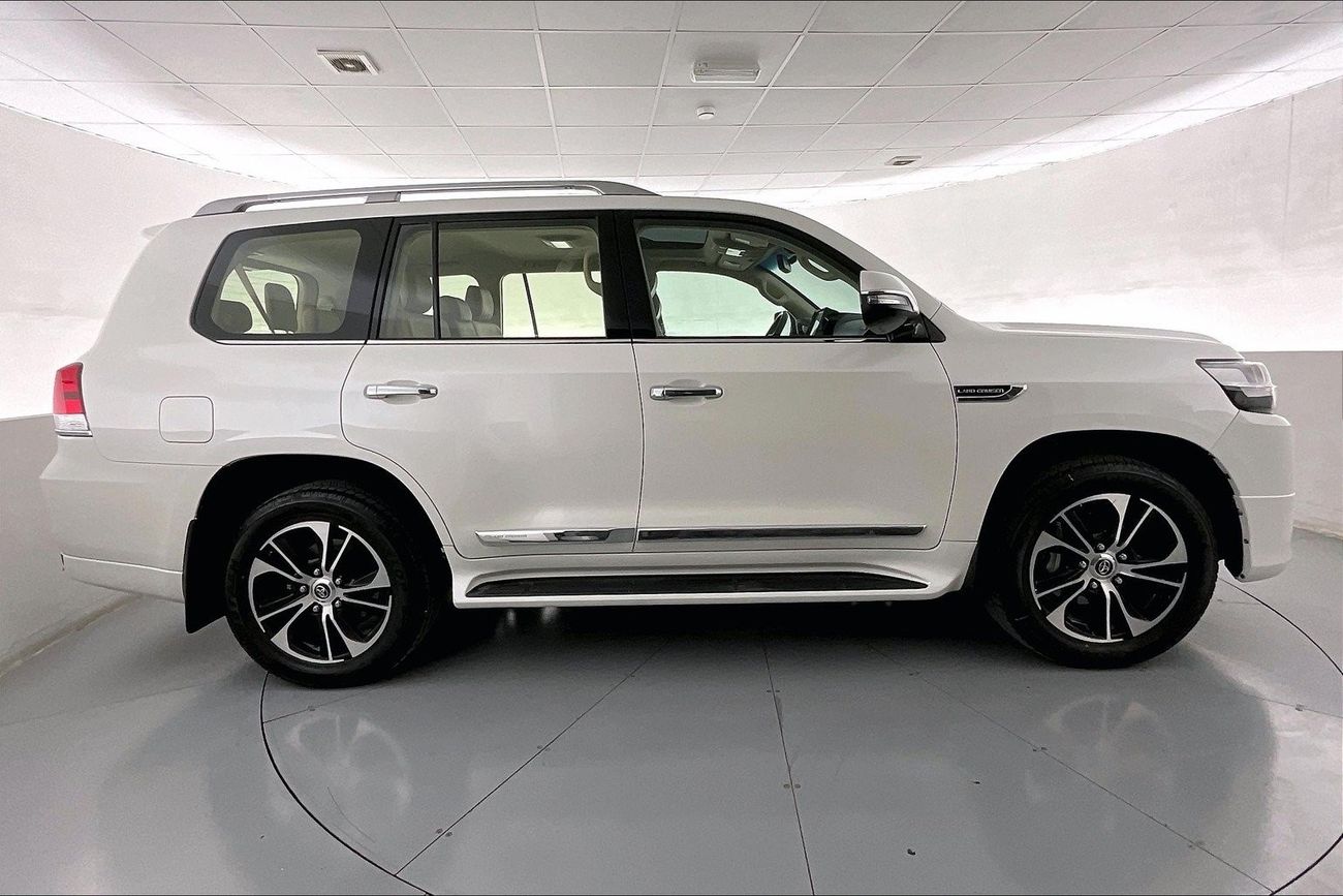 تويوتا كورولا XLI | ضمان مجاني لمدة عام | 0 دفعة أولى