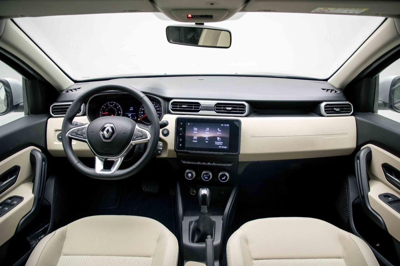 Renault Duster SE 1.6L - Grey Inside Black | Export Only