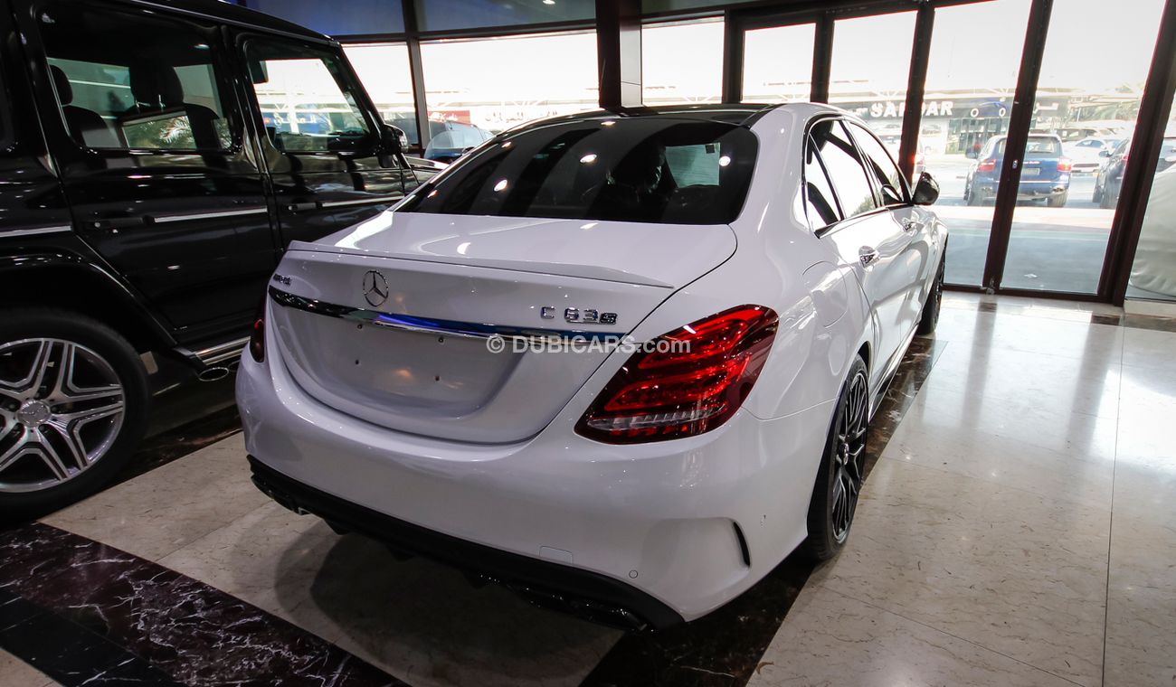Mercedes-Benz C 63 AMG S V8 BITURBO