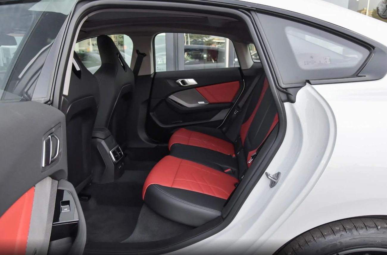 BMW 225L Sport Shadow Edition